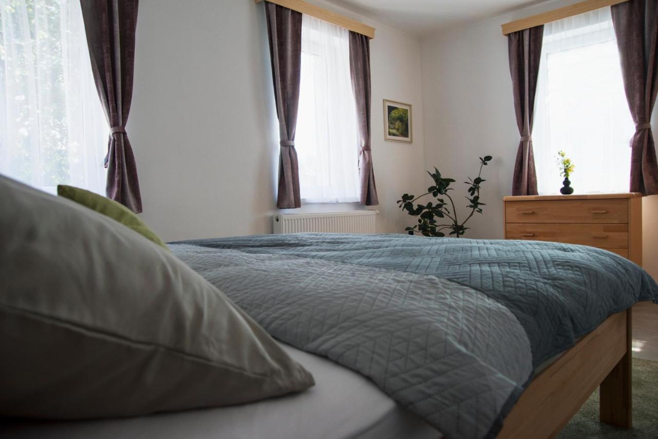 Apartmany Golias Krásná Lípa Eksteriør bilde